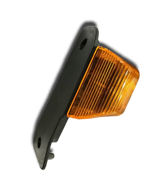 COCUYO CRUCE IZQUIERDO LATERAL PARACHOQUE IVECO TRAKKER