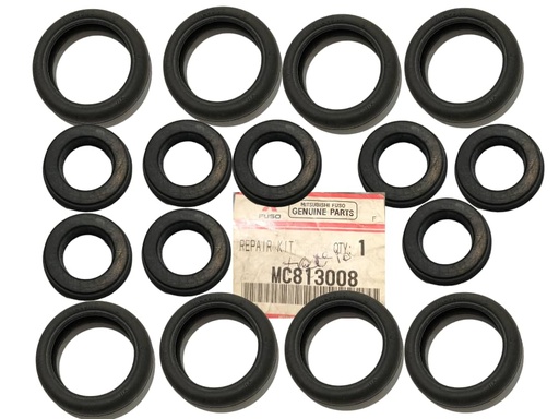 [MC813008] KIT GOMAS CILINDRO FRENO TRASERO MITSUBISHI FK-415  / FK-615 / FK-617