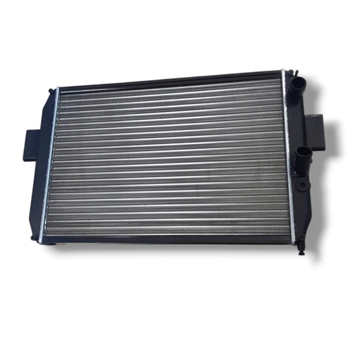 [RM40136735-34] RADIADOR DE AGUA IVECO DAILY 40.12 / 59.12 / 60.12