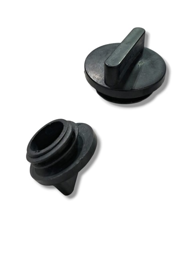 [3901895] TAPA ACEITE LLENADO MOTOR FORD CARGO 815 / CUMMINS 4BT